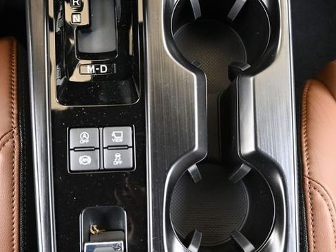 New 2026 Subaru Outback Touring XT image 36