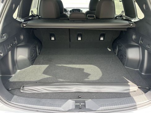 Certified 2026 Subaru Forester Premium w/ Premium/Limited Package AWD/4WD image 36