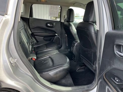 Used 2019 Jeep Compass Limited AWD/4WD image 30