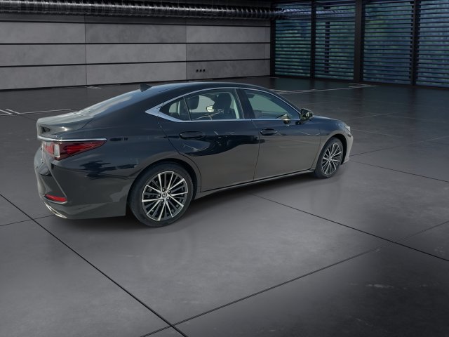 Certified 2023 Lexus ES 350 w/ Premium Package FWD image 8