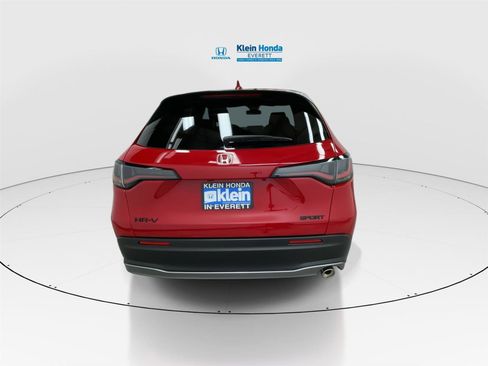 New 2026 Honda HR-V Sport image 9