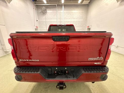 Used 2022 Chevrolet Silverado 3500 High Country w/ Z71 Off-Road Package AWD/4WD image 5