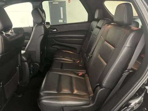 Used 2023 Dodge Durango GT image 29