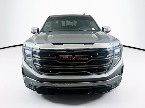 Used 2025 GMC Sierra 1500 SLT w/ SLT Premium Plus Package AWD/4WD image 2