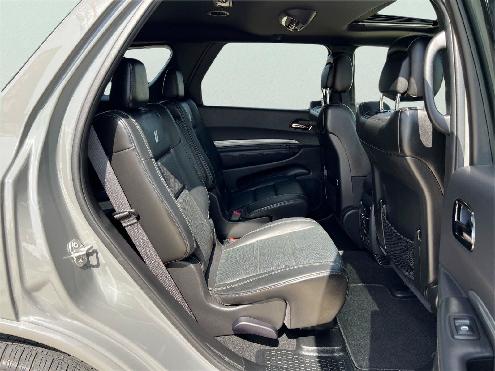 Used 2020 Dodge Durango R/T w/ Blacktop Package AWD/4WD image 21