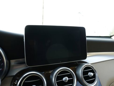 Used 2017 Mercedes-Benz GLC 300 image 16