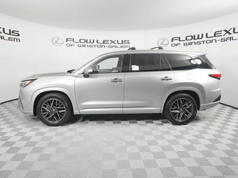 Used 2019 Lexus RX 350 AWD w/ Navigation Package image 4