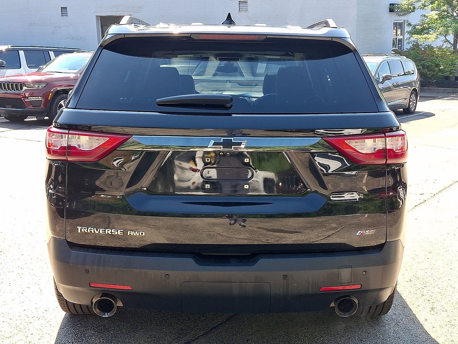 Used 2020 Chevrolet Traverse RS w/ LPO, Cargo Package AWD/4WD image 5
