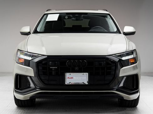Used 2023 Audi Q8 Prestige AWD/4WD image 27