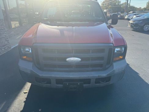 Used 2006 Ford F350 2WD Regular Cab DRW Super Duty image 7