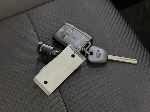 Used 2018 Chevrolet Silverado 1500 LT w/ All Star Edition image 35