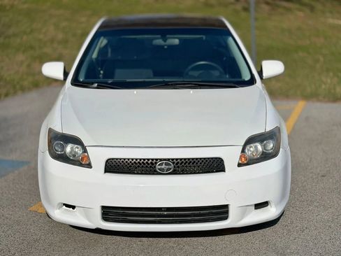 Used 2010 Scion tC FWD image 25