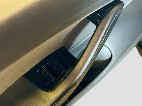 Used 2019 Tesla Model 3 Long Range AWD/4WD image 15