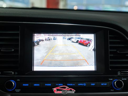 Used 2018 Hyundai Elantra SEL image 28