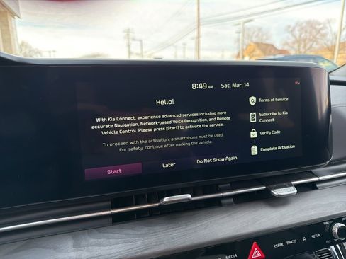 Used 2024 Kia Carnival SX image 14