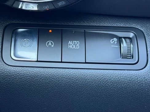 New 2026 Chevrolet Equinox LT w/ Midnight Edition image 17