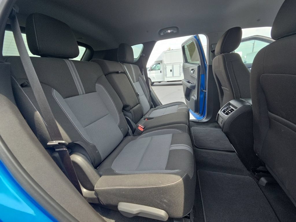 Used 2024 Chevrolet Blazer LT w/ Convenience Package FWD image 22