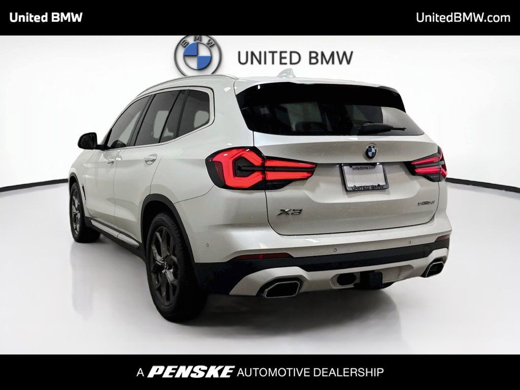 Used 2023 BMW X3 sDrive30i w/ Premium Package w/ZPA RWD image 7