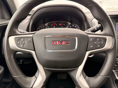 Used 2023 GMC Terrain SLE image 13