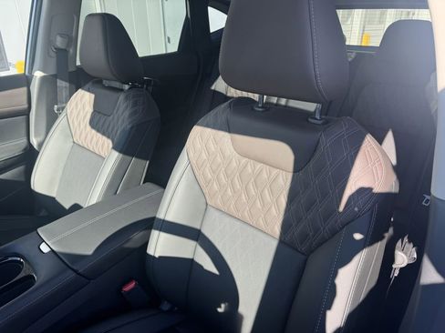 New 2026 Nissan Murano Platinum w/ Cargo Package image 22