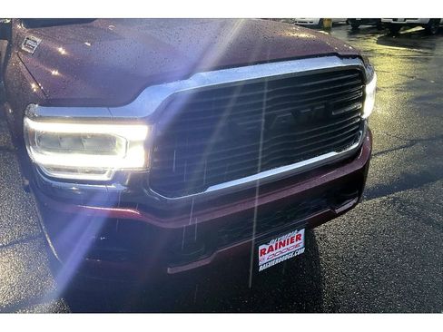 Used 2022 RAM 3500 Laramie image 30