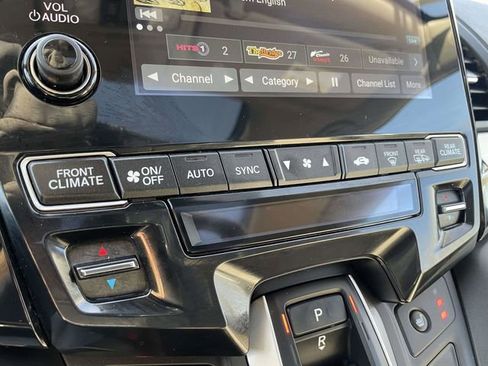 Used 2024 Honda Odyssey EX-L image 30