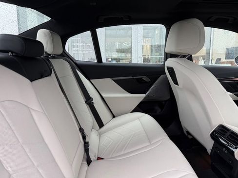 Used 2026 BMW 540i xDrive image 10