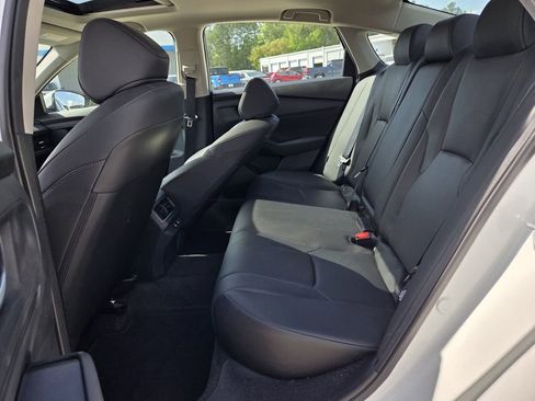 Used 2025 Honda Accord EX-L image 11