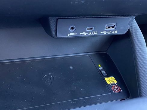 New 2025 Subaru Forester Touring image 18