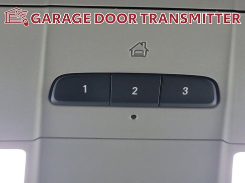 Used 2021 GMC Terrain SLT image 26