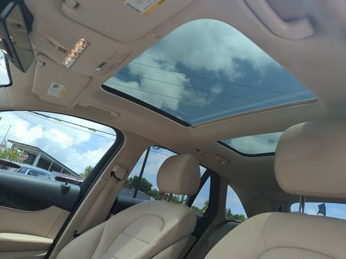 Used 2022 Mercedes-Benz GLC 300 image 28
