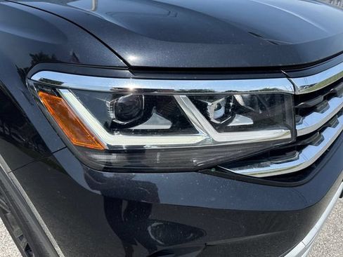 Used 2023 Volkswagen Atlas SE w/ Panoramic Sunroof Package AWD/4WD image 12