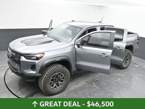 Used 2024 Chevrolet Colorado ZR2 w/ ZR2 Convenience Package III image 64