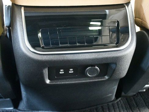 Used 2025 INFINITI QX80 Sensory image 81