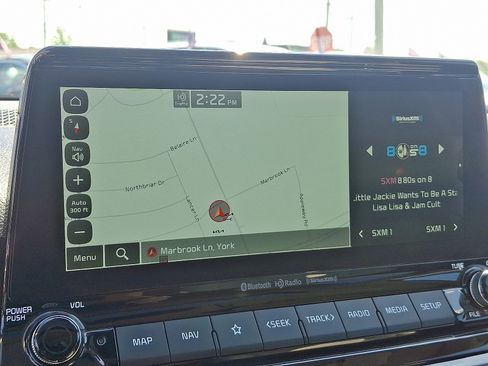 Used 2023 Kia Seltos EX image 18