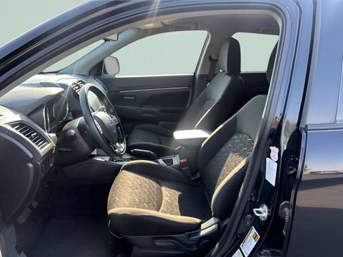 Used 2023 Mitsubishi Outlander Sport AWD image 17
