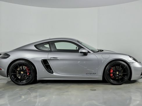 Used 2022 Porsche 718 Cayman GTS image 14