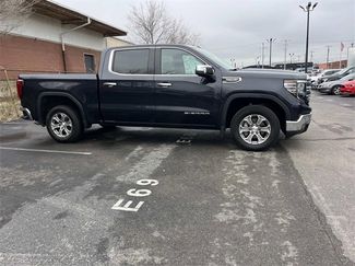 Used 2024 GMC Sierra 1500 SLT video 2