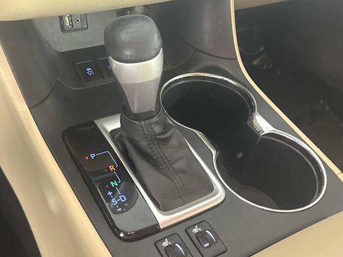 Used 2016 Toyota Highlander XLE image 33