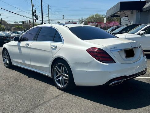 Used 2020 Mercedes-Benz S 450 Sedan w/ AMG Line Exterior image 3