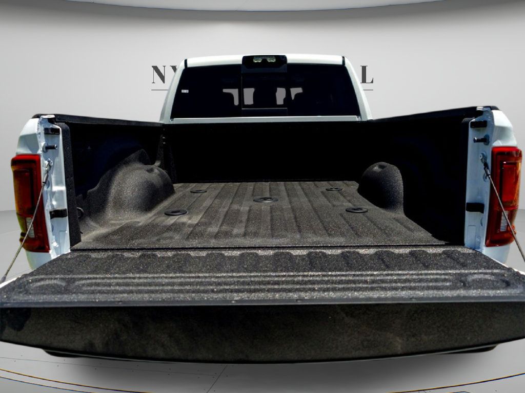 New 2027 RAM 2500 Limited AWD/4WD image 25