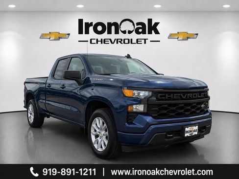 Used 2022 Chevrolet Silverado 1500 Custom RWD image 1