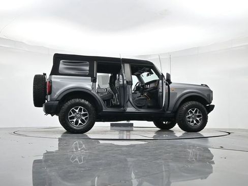 Used 2024 Ford Bronco Badlands AWD/4WD image 47