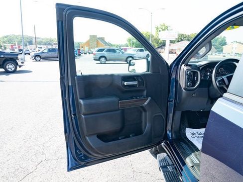 Used 2020 Chevrolet Silverado 1500 LT w/ All-Star Edition image 10