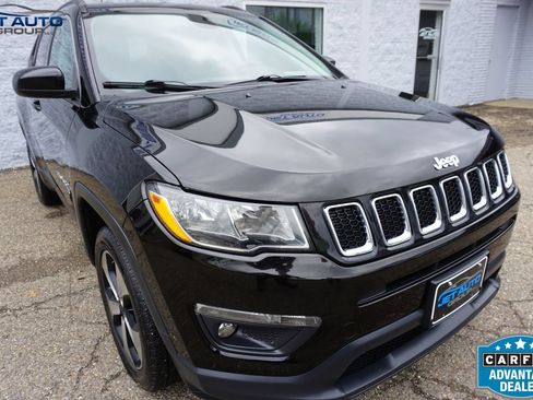 Used 2018 Jeep Compass Latitude w/ Popular Equipment Group AWD/4WD image 7