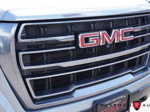 Used 2023 GMC Yukon AT4 w/ AT4 Premium Package AWD/4WD image 18
