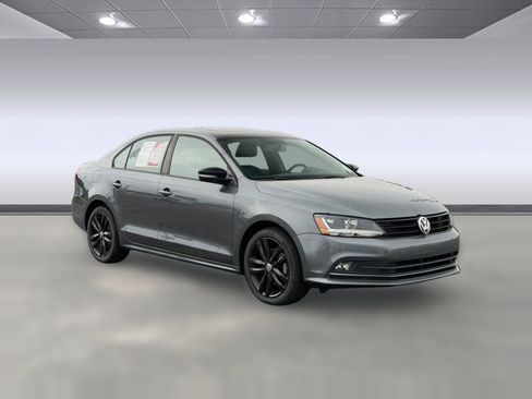 Used 2018 Volkswagen Jetta Sport FWD image 7