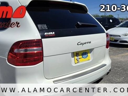 Used 2008 Porsche Cayenne AWD/4WD image 11