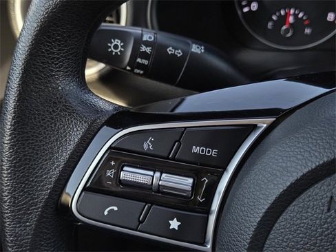 Certified 2024 Kia Forte LXS image 25