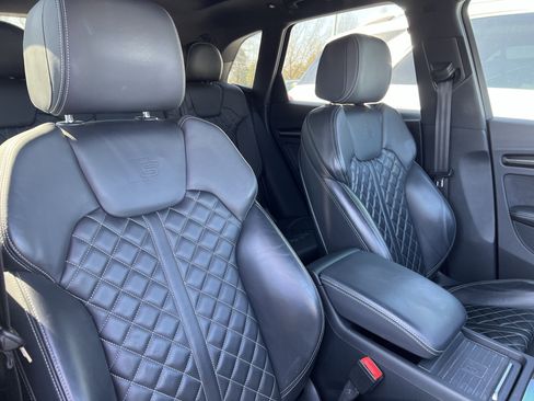 Used 2021 Audi SQ5 Premium Plus image 34